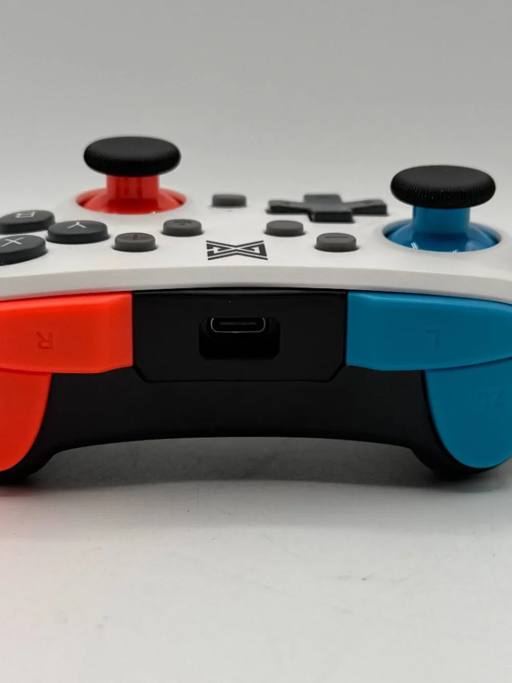 Mobile Gaming Corps SwitchPlate Wireless Controller Switch PC iOS Android